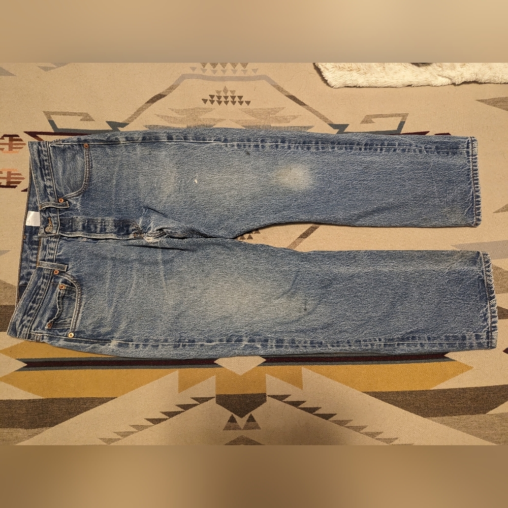 Levi 501s W35 L32